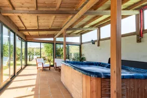 Secret Garden, Jacuzzi & BBQ in Paradise - Image 3