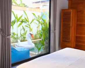 Private Pool | Self Check-In | Kitchen - Image 4