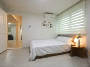 Spacious space#Korea University#Anam Station#Monthly quarantine#3 rooms, living room, bathroom 1.5#Late check-in and check-out#Dongdaemun#Itaewon#ddp - Image 4