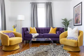 The Lion's Den-Centrally Located, Walkable, 4-TVs - Image 2