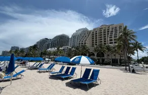 Aqua Oceanview - Oversized Studio Renovated - Image 5