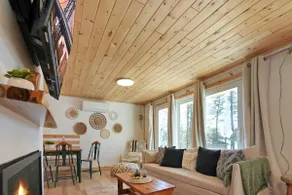 Lake Front Cottage on Trooper Lake, Troy Hill Ont - Image 3