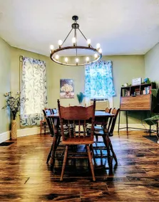 Spink Street Extended Stay Craftsman Home. - Image 4
