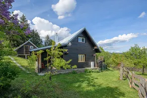Wooden house in beautiful nature with a hot tub - Image 2