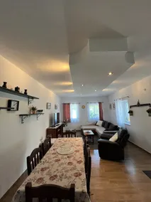 Lukari Vacation Home - Image 5