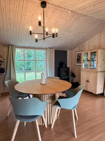 Cozy Summerhouse Near the Beach - Image 4