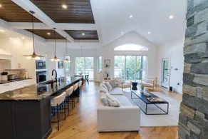 Luxury 5000sqft+ Waterfront Cottage: Sauna Hot Tub - Image 3