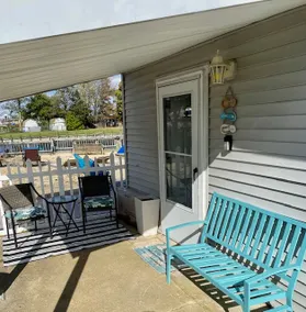 Cozy Waterfront Cottage-Hot Tub-Pets Welcome - Image 2