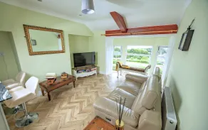 The Seaview - South Shields - Panoramic Sea Views - Image 2