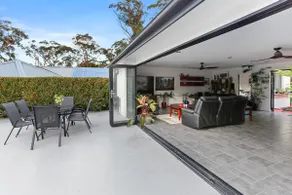 Modern 2 Bedroom Home with Outdoor Cedar Sauna - Image 4