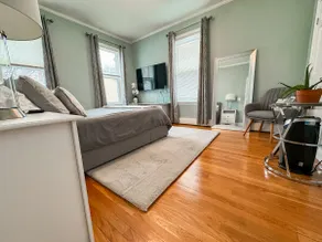 Southie Condo-By Subway-Bring Pets-Pool Table - Image 4