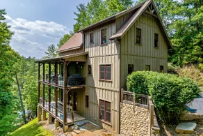 4BR 3.5 BA Lakefront Mountain Getaway - Image 3