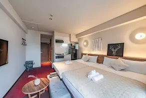 Ame-Mura 1-min｜Sleeps 4｜Shinsaibashi｜Food &Vintage - Image 3