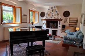 Tuscan Countryside Home with Piano - Image 5