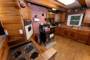 Sleeps 10 Forest Lodge by Silverwood Theme Park - Image 5