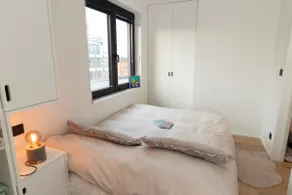 Stylish rooftop apartment near the beach - Image 3