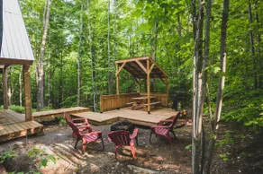 The Barn Retreat - Pool & Private bathroom - Image 2
