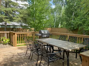 Cozy 4 Bdr Cottage Near Lake Simcoe & Beaches - Image 5
