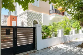 Kosnian City Suites - Image 4