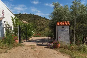 The Polifinca (2) shepherd's house (glamping) - Image 2