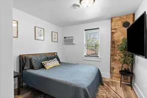 Steps From Lake | AC | Bayview Gem | 1BR - Image 3