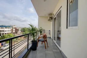 Private Studio Apartment Near Artemis Hospital - Image 3