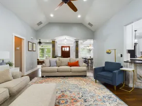 Large Family Home near Athens - Image 3