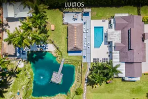 Exclusive Family Ranch: Lake Access, Courts & Pool - Image 3