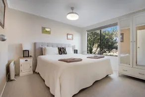 YellowBox Cottage Tumut - Image 3