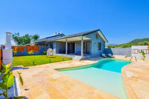 Central 2+1 villa with private pool (highly rated) - Image 2