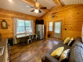 River Side Caddo Cabin - Image 5
