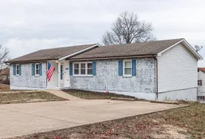 Family-Friendly 4BR | 5 min to Fort Leonard Wood - Image 5