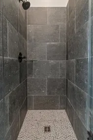 82 WalkScore | Free Parking | King Bd | Built 2023 - Image 4