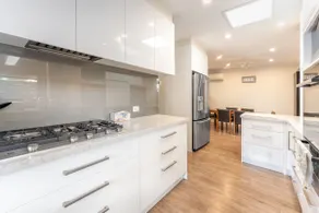 Highett Charm - Spacious modern 3 bedroom Unit - Image 5