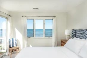 Fred’s Place: 2-Bedroom Condo with Amazing Views - Image 4