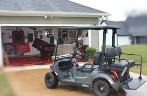 Dog friendly w/ golf cart, game room & pool access - Image 2