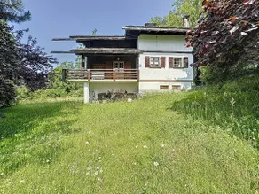 Alpine retreat – authentic and close to the slopes - Image 2