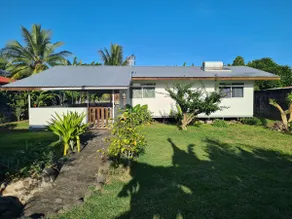 Surf/Family House in Taharuʻu – Private Garden & Parking - Image 2
