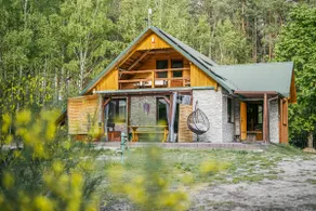 Forest retreat in Juliance - Image 2