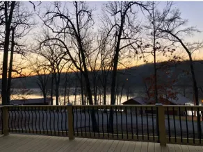 Hardy Lake House - Image 2