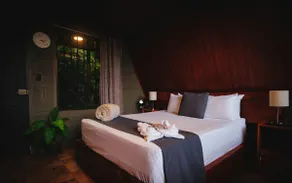 Yarumo Lodge, Río Celeste Black Chalets - Image 4