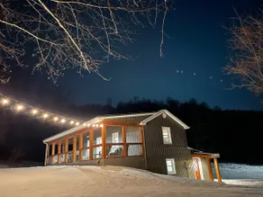 Hot Tub*Near National Park & Massanutten*42 Acres - Image 2