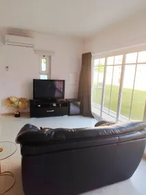 Private Suite in Verdizela with pool and garden - Image 3