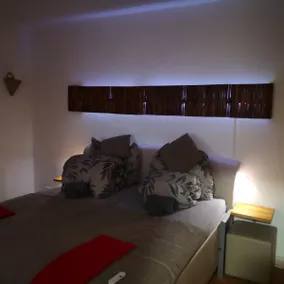 Chestnut Apartment - Image 2