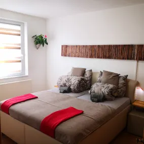 Chestnut Apartment - Image 1