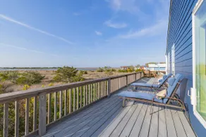Stunning Views, Spacious Deck & Games Galore - Image 2