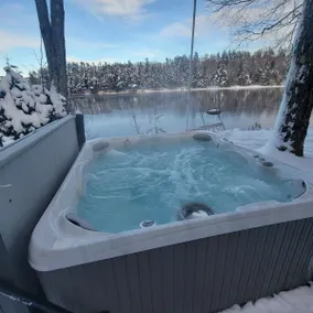 Maine Lake Escape* Hot Tub* - Image 2