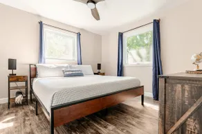 Modern, Sunset Waterfront Cottage with EV Charger - Image 3