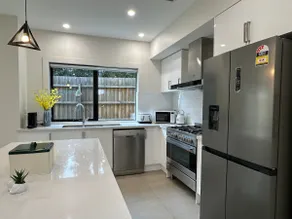 New entire 3 bedrooms house - Image 4