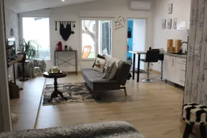 Close to Narbonne Spacious apartment with hot tub - Image 4